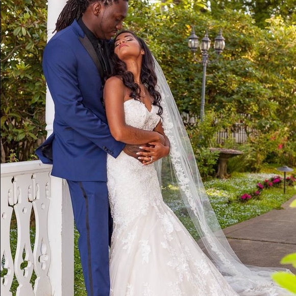 Wedding dress size 4 - Picture 3 of 5